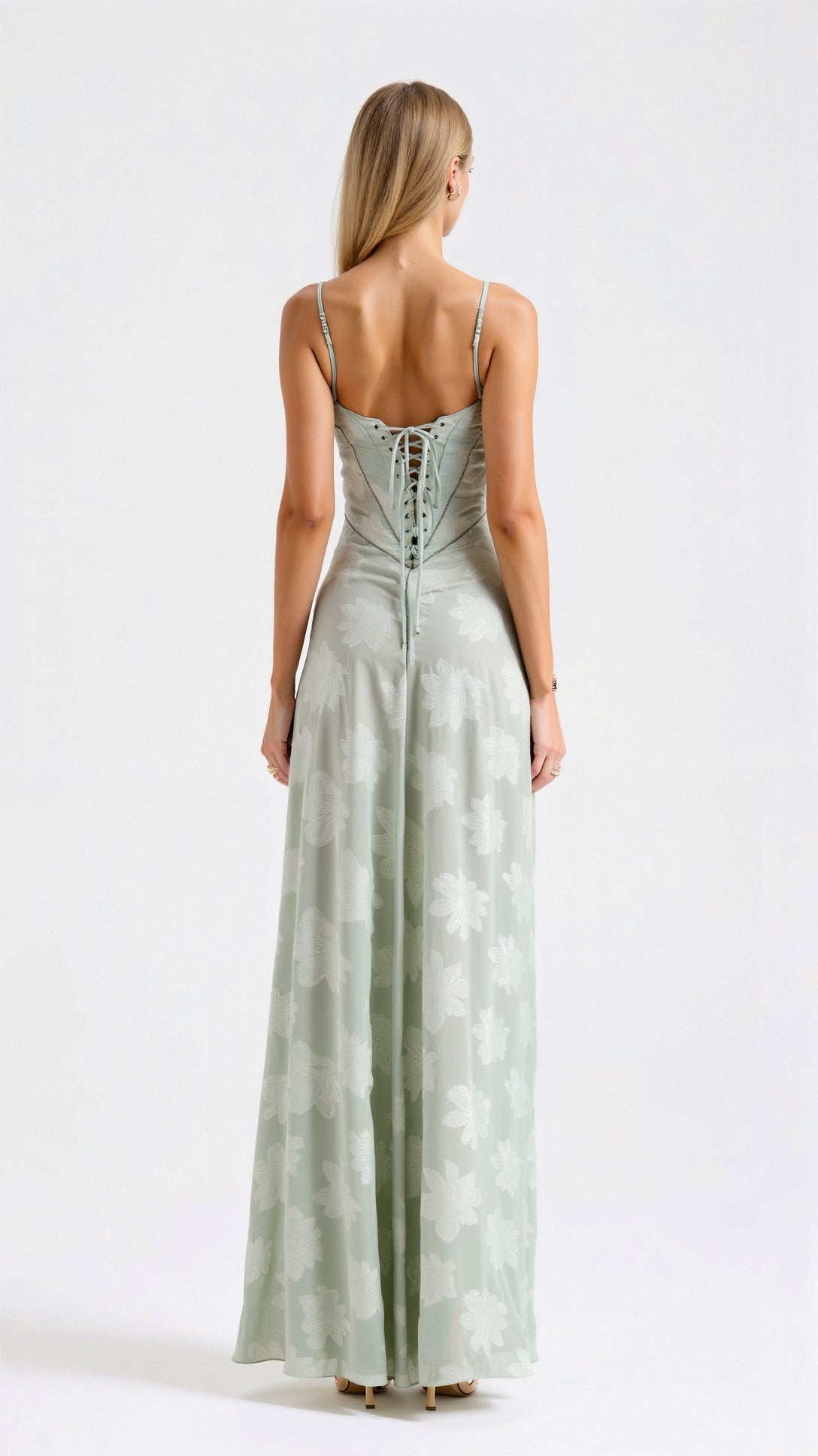 Amelisse – Elegant Dress With Back Lace-Up
