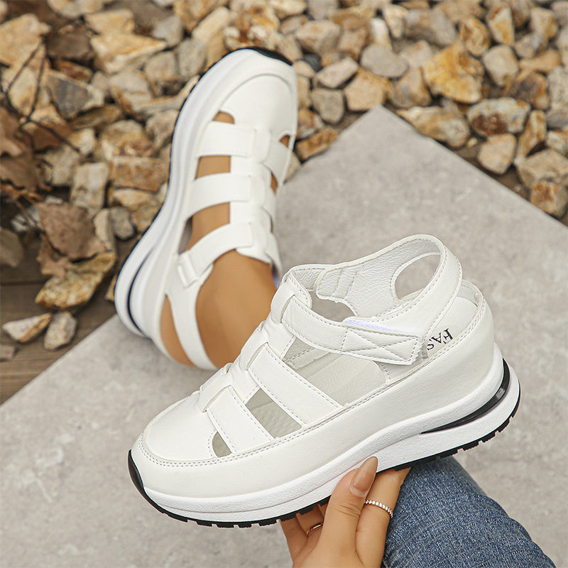 Indi™ | Casual Closed-Toe Sandals